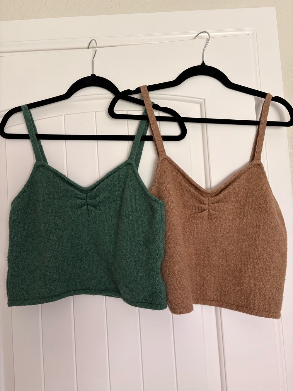 Madewell Cozy Knit Camisole Tank in Forest Green and Camel